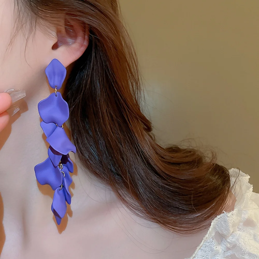 Fashionable multi-color red, blue, purple petal pendant earrings for women, new women's long exaggerated pendant earrings