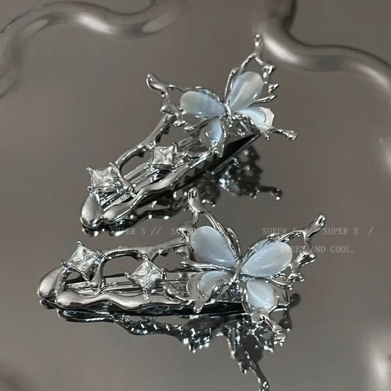Y2K Irregular Liquid Metal Hairpin Butterfly Zircon Hair Clips Girl Bang Clip for Women Hair Accessories Fashion Silver Blue New