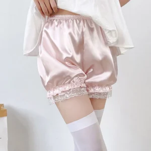 Gothic Lolita Lace Shorts Women Black Aesthetic Cute Sweet Bow Ruffle Bloomers Shorts Y2k E-girl Kawaii Frilly Panties